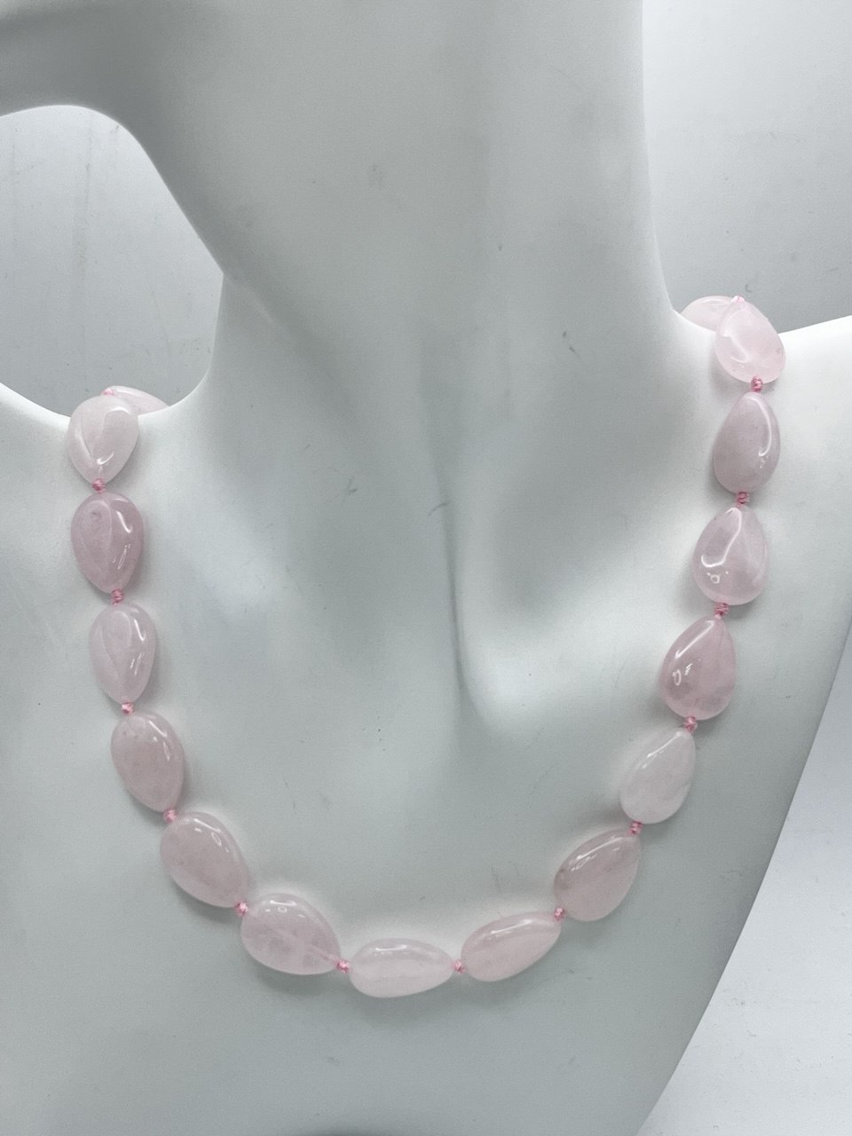 Кварц розовый Капля Гладкий 13x18